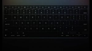 Apple Magic Keyboard na propagačním snímku