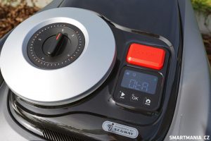 Segway Navimow i108e a detail displeje