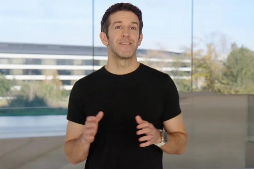 John Ternus na Apple Eventu