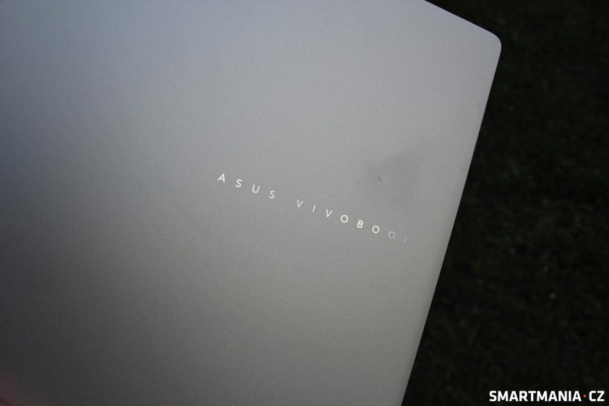 Víko počítače Asus Vivobook S 15