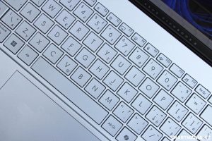 Klávesnice počítače Asus Vivobook S 15