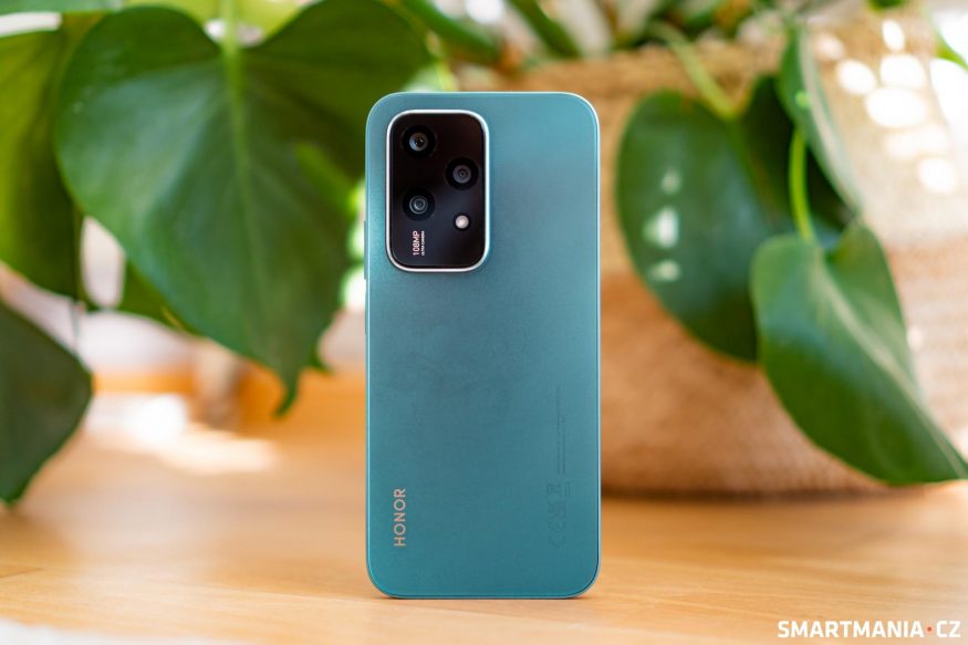 Honor 200 Lite v recenzi