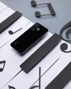 Redmi 13 v černé barvě