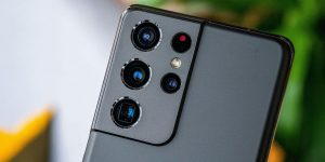 Detail na chytrý telefon od Samsungu