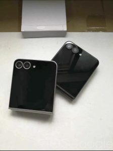 Makety Samsungu Galaxy Z Flip 6