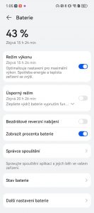 Rozdělení na výkonný a úsporný režim je lepší, než rychlý, rychlejší a nejrychlejší režim, jako u jiných značek