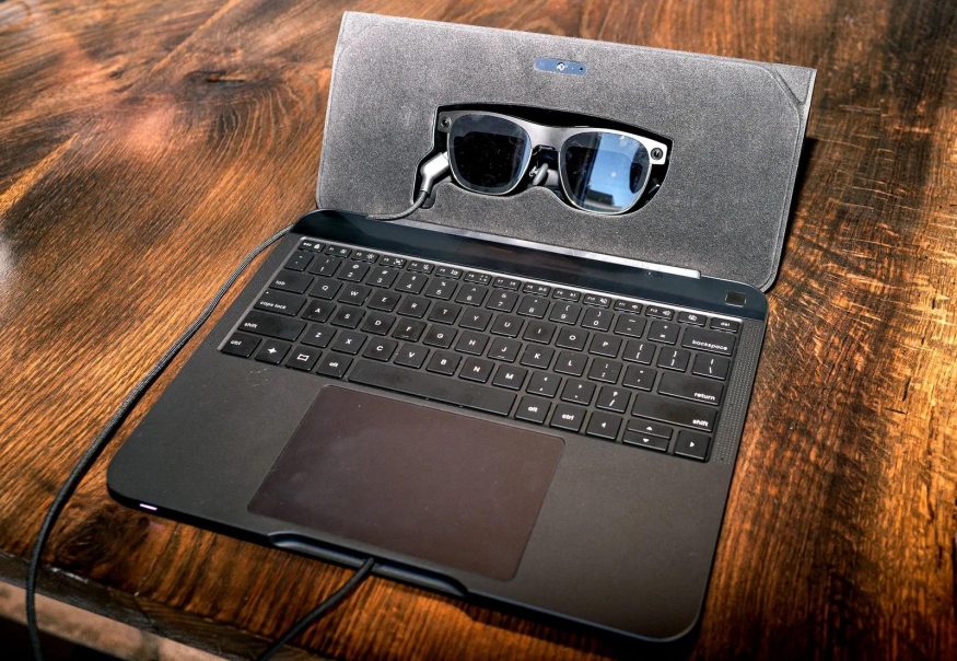 Sightful Spacetop G1: notebook s AR brýlemi místo displeje