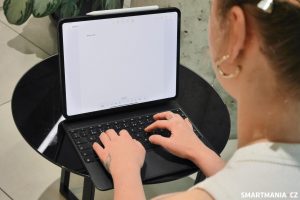 Magic Keyboard k iPadu Pro (2024)