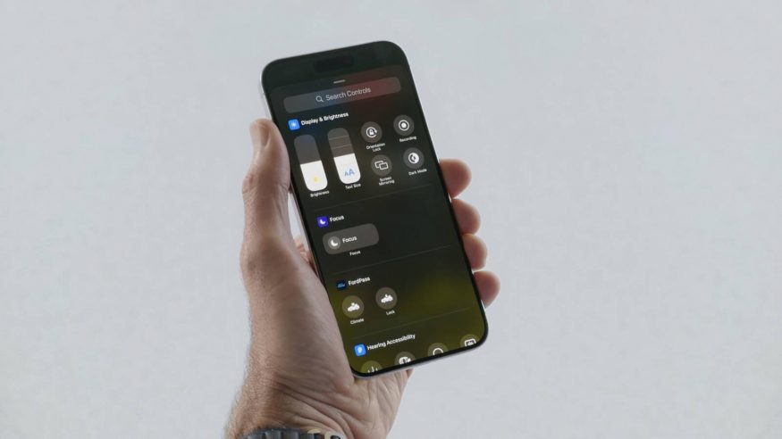 Ovládací centrum v iOS 18