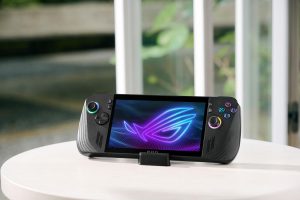 Herní handhelld Asus ROG Ally X na propagačním snímku