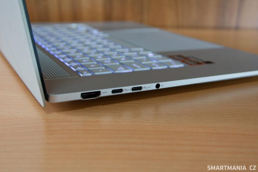 Konektorová výbava u Asus Zenbook S 16