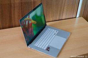 Asus Zenbook S 16 a pozorovací úhly OLED displeje