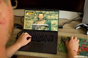Služba Nvidia GeForce Now na notebooku