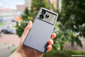 Chytrý telefon Realme GT 6