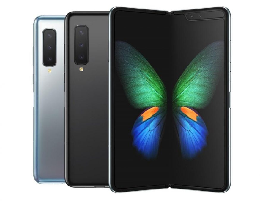 Detail na smartphone Galaxy Z Fold od Samsungu