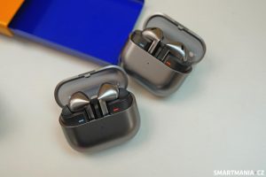 Samsung Galaxy Buds 3 Pro ze všech stran