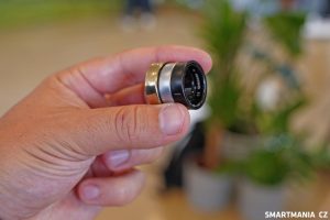 Titanový Samsung Galaxy Ring ve všech třech barevných variantách