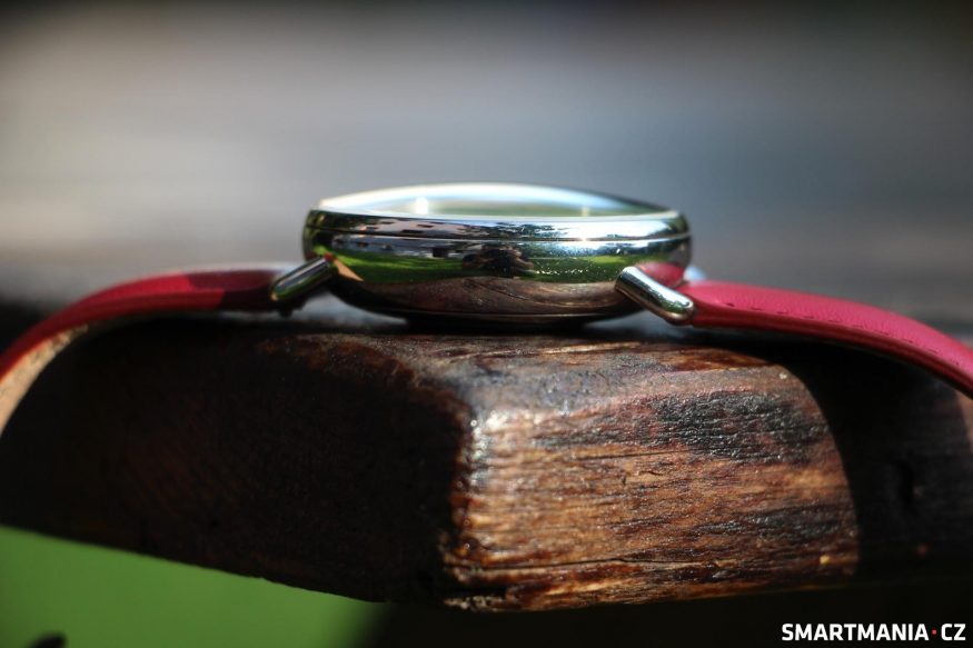 Withings ScanWatch 2: levá strana
