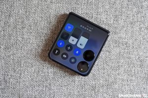 Xiaomi Mix Flip a systémové přepínače na vnějším displeji