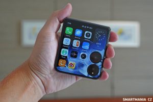 Xiaomi Mix Flip má velký přední displej