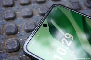 Selfie kamera standardní velikosti