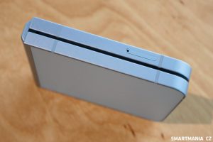 Samsung Galaxy Z Flip 6 ze všech stran
