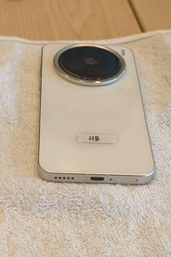 Maketa telefonu Vivo X200