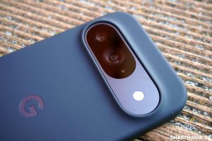 Google Pixel 9 v pouzdře