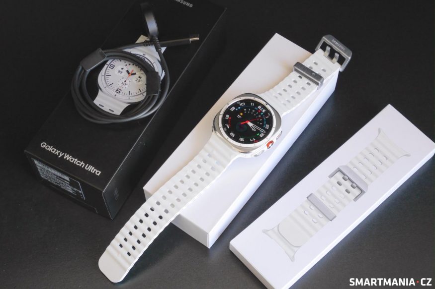 Prodejní balení Samsung Galaxy Watch Ultra