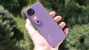 Vivo V40