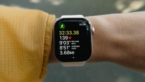 Apple Watch Series 10 na oficiálním snímku
