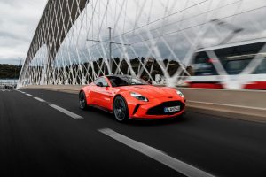 Aston Martin míří do Česka