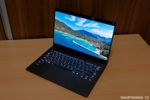 Asus Zenbook S 14 využívá OLED displej