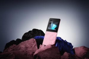 Ohebný smartphone Infinix Zero Flip