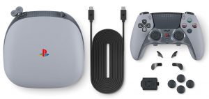Ovladač Dual Sense v retro barvách