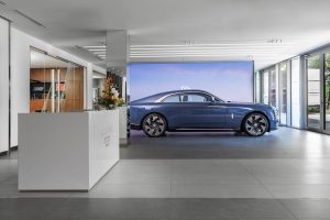 Zrekonstruovaný showroom značky Rolls-Royce v Praze