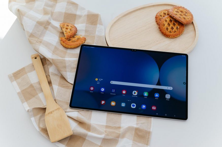 Tablet Samsung Galaxy Tab S10+ zepředu