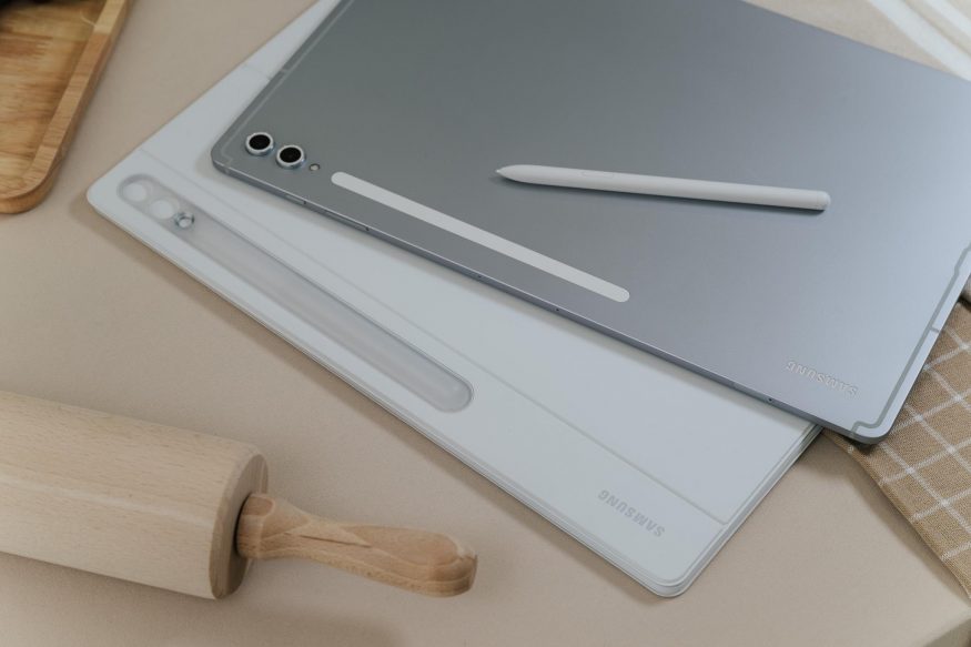 Tablet Samsung Galaxy Tab S10+ zezadu