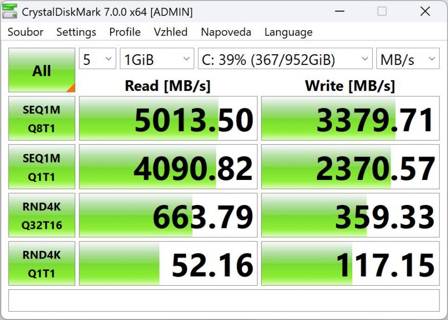 CrystalDiskMark benchmark u notebooku Asus Zenbook S 14