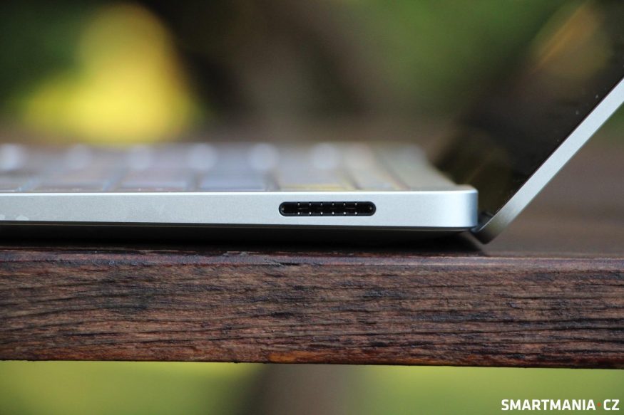 Portová výbava počítače Microsoft Surface 7. edice