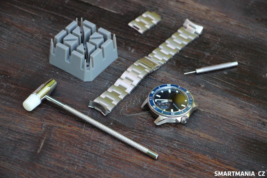 Úprava velikosti kovového řemínku Withings ScanWatch Nova