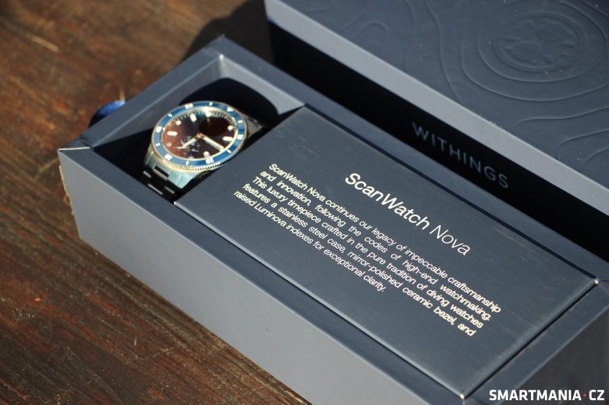 Balení Withings ScanWatch Nova 