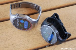 Srovnání stříbrných a černých Watch GT 5 Pro