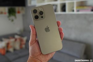 Zadní strana největšího iPhone 16 Pro Max