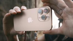iPhone 16 Pro v reklamě Apple