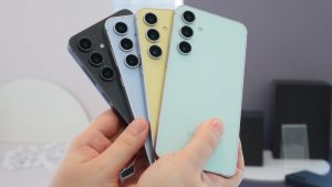 Samsung Galaxy S24 FE ve všech dostupných barvách