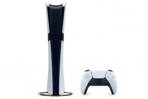 Konzole PlayStation 5 Pro z různých úhlů