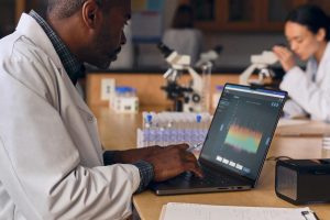 MacBook Pro M4 v akci