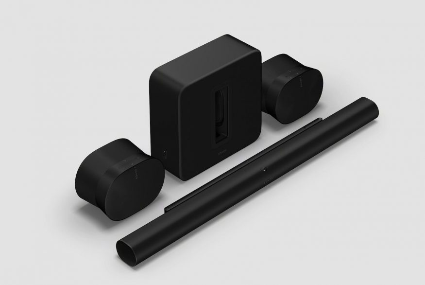 Soundbar Arc Ultra v setu se subwooferem Sub 4 a dvěma satelity Era 300