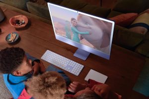 Apple iMac M4 v akci